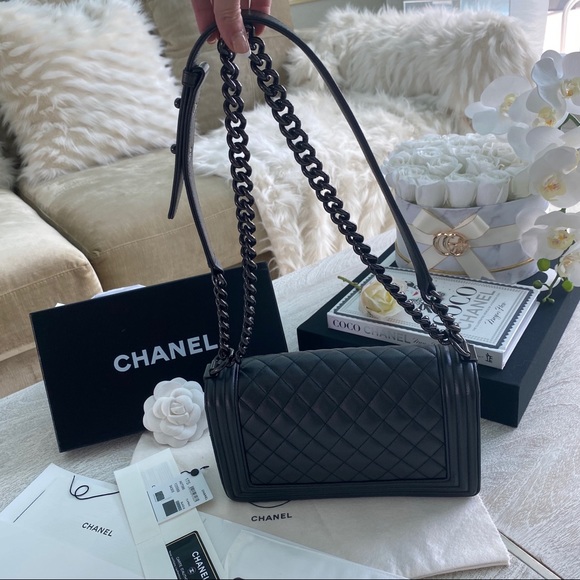 Chanel So Black Boy Bag sz Medium - Picture 9 of 15